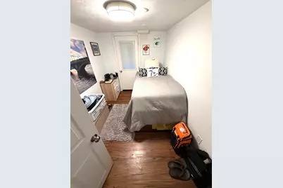 130 W 8th St #1A, Boston, MA 02127 - Photo 10