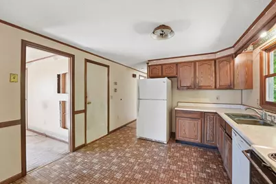 79 Gerrard Ave, East Longmeadow, MA 01028 - Photo 8