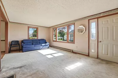 79 Gerrard Ave, East Longmeadow, MA 01028 - Photo 16