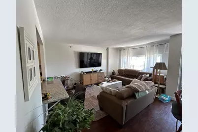 872 Massachusetts Ave #406, Cambridge, MA 02139 - Photo 2