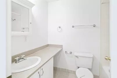 622 Boston Ave #7E, Medford, MA 02155 - Photo 10