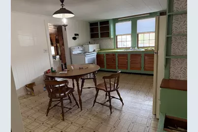 15 Old East St, Petersham, MA 01366 - Photo 16