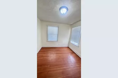 47 Summer St, Medford, MA 02155 - Photo 10