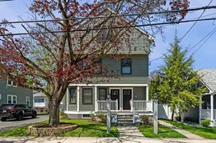 52 Ashland St, Medford, MA 02155 - Photo 38