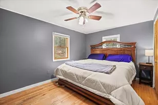 9 Hillside Ave, Berkley, MA 02779 - Photo 16