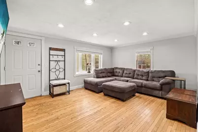 9 Hillside Ave, Berkley, MA 02779 - Photo 4