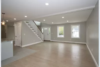 47 Seth Daniel Drive, New Bedford, MA 02745 - Photo 12