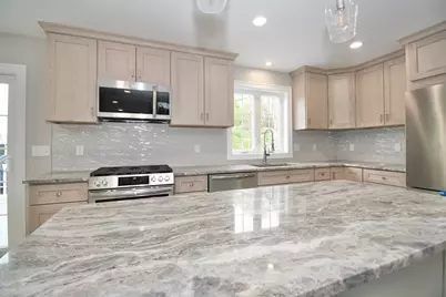 47 Seth Daniel Drive, New Bedford, MA 02745 - Photo 4