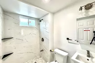 98 Safford St, Quincy, MA 02171 - Photo 24