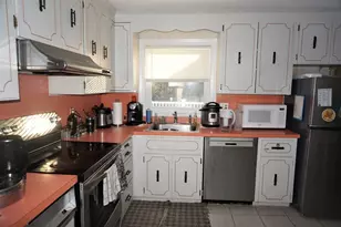 26 Fay Ln, Needham, MA 02494 - Photo 4