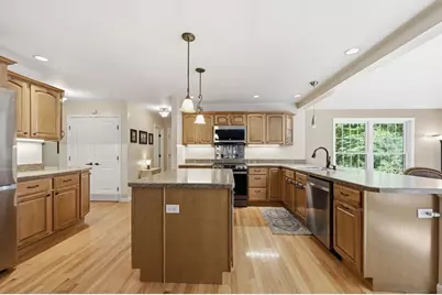 345 Bragg Rd, Warren, MA 01083 - Photo 16