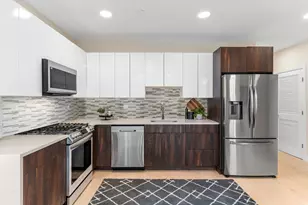 124 Warren St, Boston, MA 02119 - Photo 8