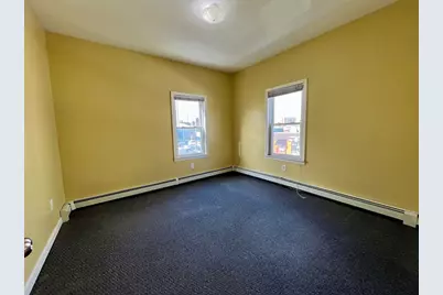 1 Wyeth St #2, Malden, MA 02148 - Photo 6