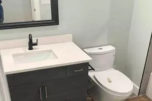 60 Cross St, Somerville, MA 02145 - Photo 8