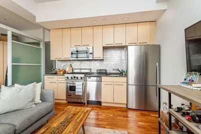 35 Fay St #610, Boston, MA 02118 - Photo 2