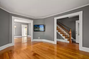 61 Central Ave, Medford, MA 02155 - Photo 4
