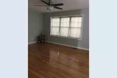 367 County St, Fall River, MA 02723 - Photo 4