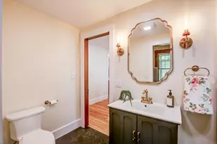 35 Dyer St, Gardner, MA 01440 - Photo 8
