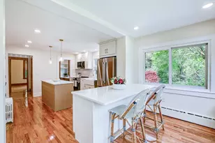 35 Dyer St, Gardner, MA 01440 - Photo 4