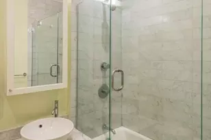 8 Garrison St, Boston, MA 02116 - Photo 14