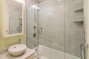 8 Garrison St, Boston, MA 02116 - Photo 4
