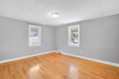 84 Spencer St, Agawam, MA 01001 - Photo 18