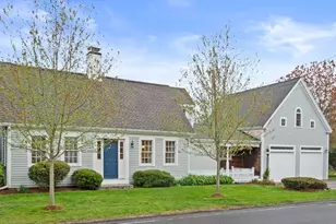 225 Old Oaken Bucket Rd, Norwell, MA 02061 - Photo 1