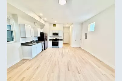 204 Hanover #2R, Boston, MA 02113 - Photo 2