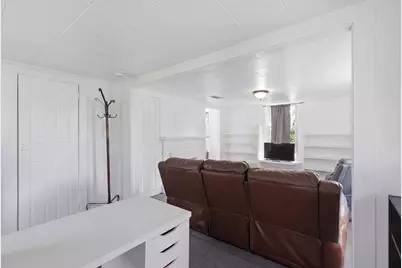 196 Highland St, Taunton, MA 02780 - Photo 22