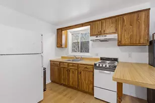 196 Highland St, Taunton, MA 02780 - Photo 30