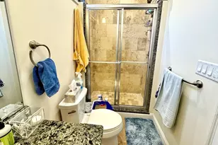 105 Harvey St, Cambridge, MA 02140 - Photo 20