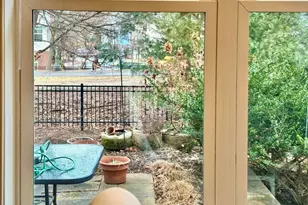 105 Harvey St, Cambridge, MA 02140 - Photo 30