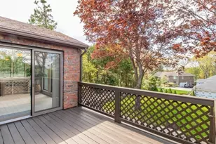 7 Rivers Ln, Stoneham, MA 02180 - Photo 12