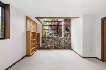 173 Newton St, South Hadley, MA 01075 - Photo 26