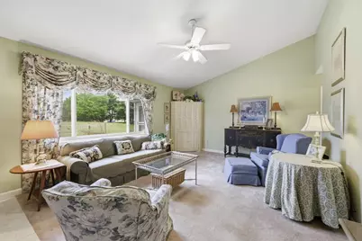 99 Stephens St #99, Chicopee, MA 01022 - Photo 4
