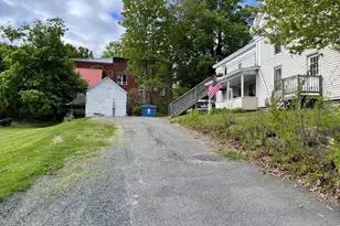 2 Franklin St, Buckland, MA 01338 - Photo 6