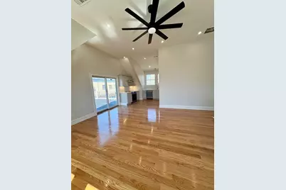 38 Laurel Street #3, Somerville, MA 02143 - Photo 4