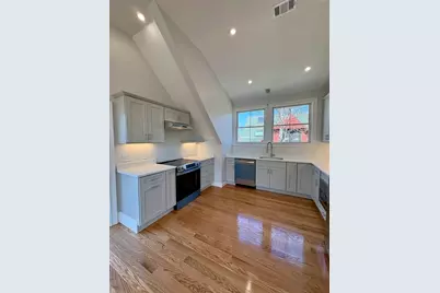 38 Laurel Street #3, Somerville, MA 02143 - Photo 2