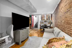 76 Phillips St, Boston, MA 02114 - Photo 2