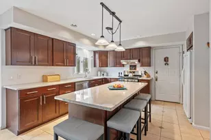 30 Hillando Dr, Shrewsbury, MA 01545 - Photo 8