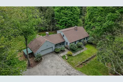 591 Kennedy Road, Northampton, MA 01053 - Photo 4