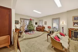 1800 Robeson St, Fall River, MA 02720 - Photo 22