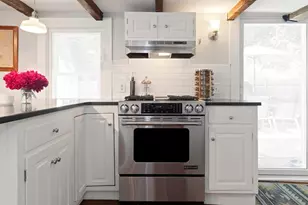 54 Ashland St, Newburyport, MA 01950 - Photo 2