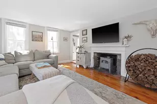 54 Ashland St, Newburyport, MA 01950 - Photo 14
