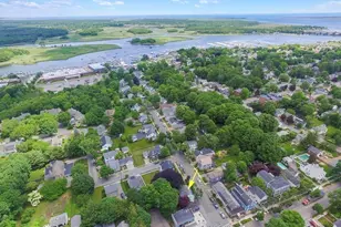 54 Ashland St, Newburyport, MA 01950 - Photo 32