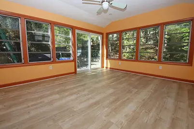 10 Pillings Road, Saugus, MA 01906 - Photo 12