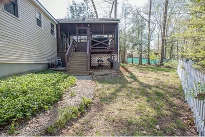 167 Theresa Cir, Northbridge, MA 01588 - Photo 32