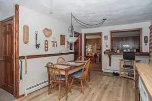 167 Theresa Cir, Northbridge, MA 01588 - Photo 4