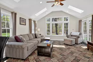 10 Cooper Dr, Franklin, MA 02038 - Photo 26