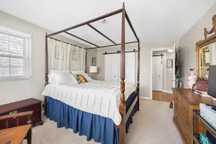 68 Edgelawn Ave, North Andover, MA 01845 - Photo 14